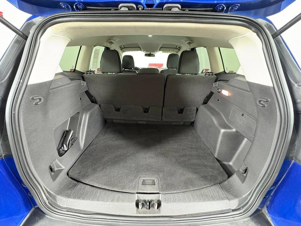 Used 2018 Ford Escape SE w/ SE Sync 3 Package FWD image 48