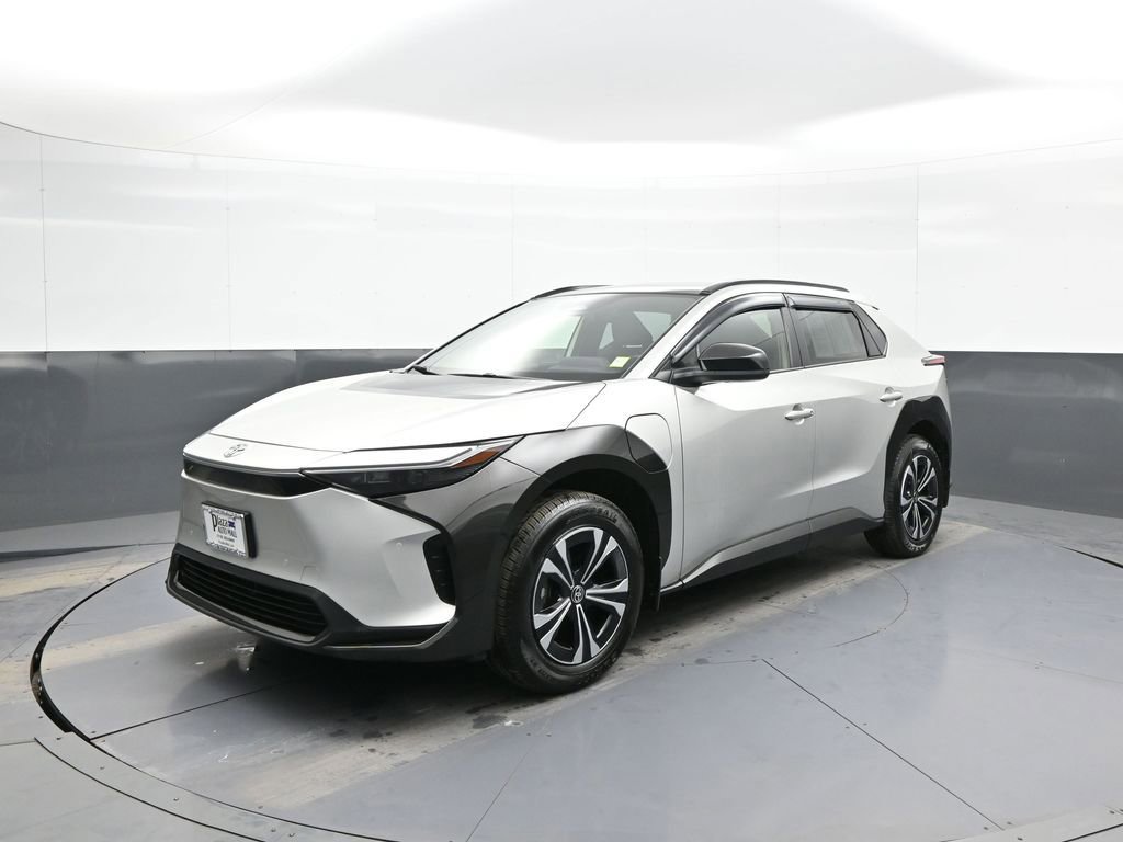 Used 2023 Toyota bZ4X XLE w/ Weather Package