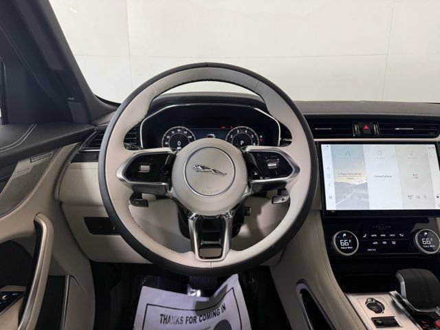 Used 2026 Jaguar F-PACE R-Dynamic S AWD/4WD image 22