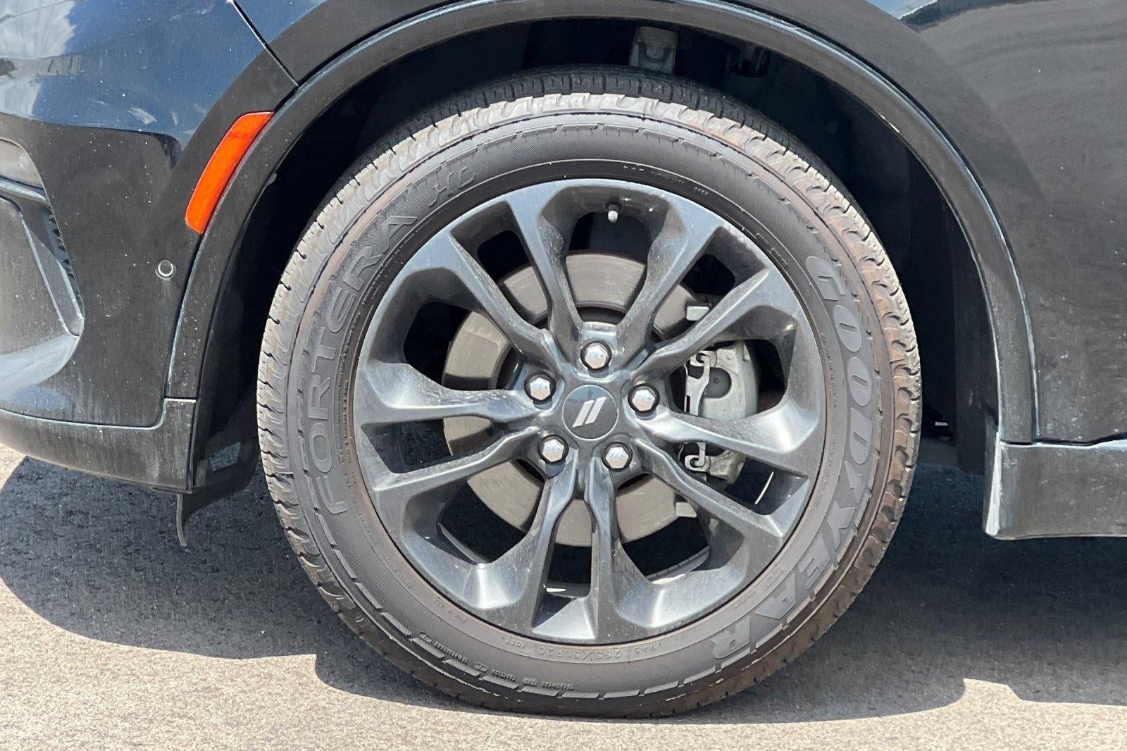 Used 2021 Dodge Durango R/T w/ Technology Group AWD/4WD image 28