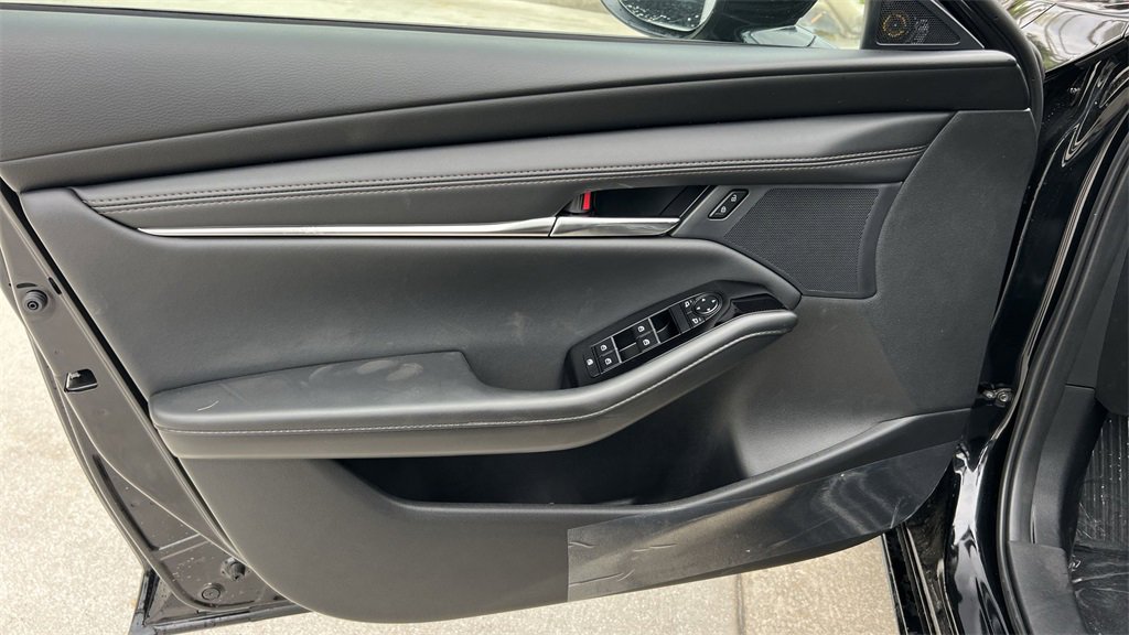 New 2025 MAZDA MAZDA3 s image 39