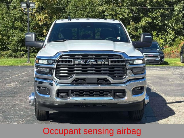 New 2027 RAM 3500 Tradesman AWD/4WD image 31