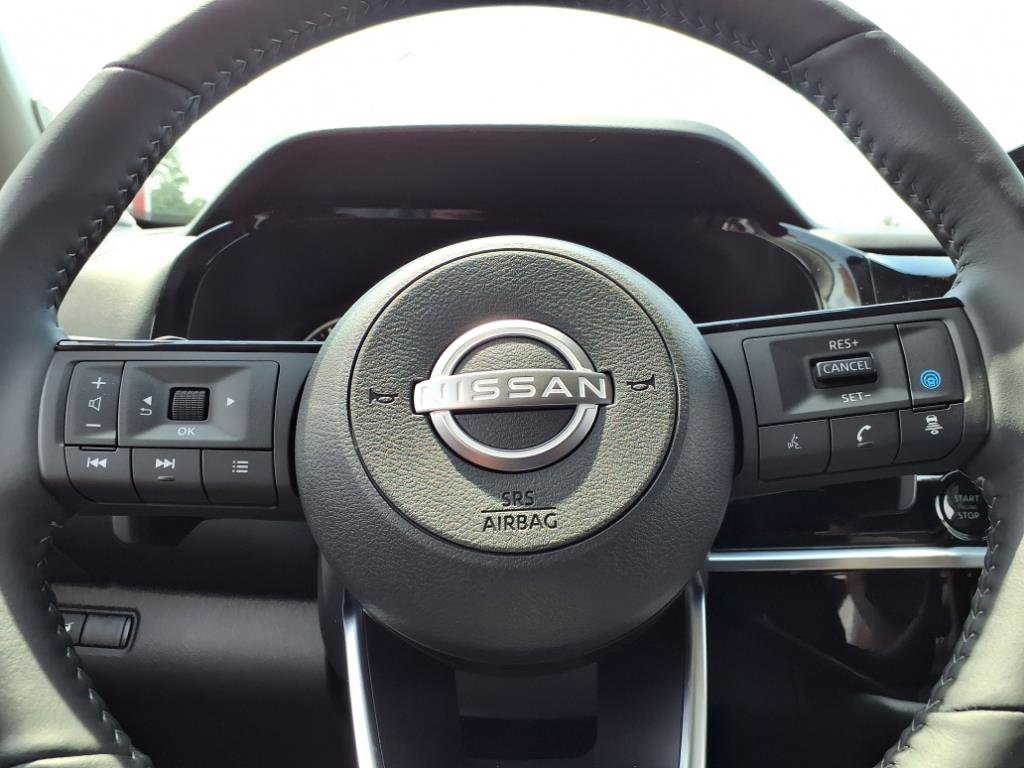 New 2025 Nissan Pathfinder SL w/ SL Premium Package image 24