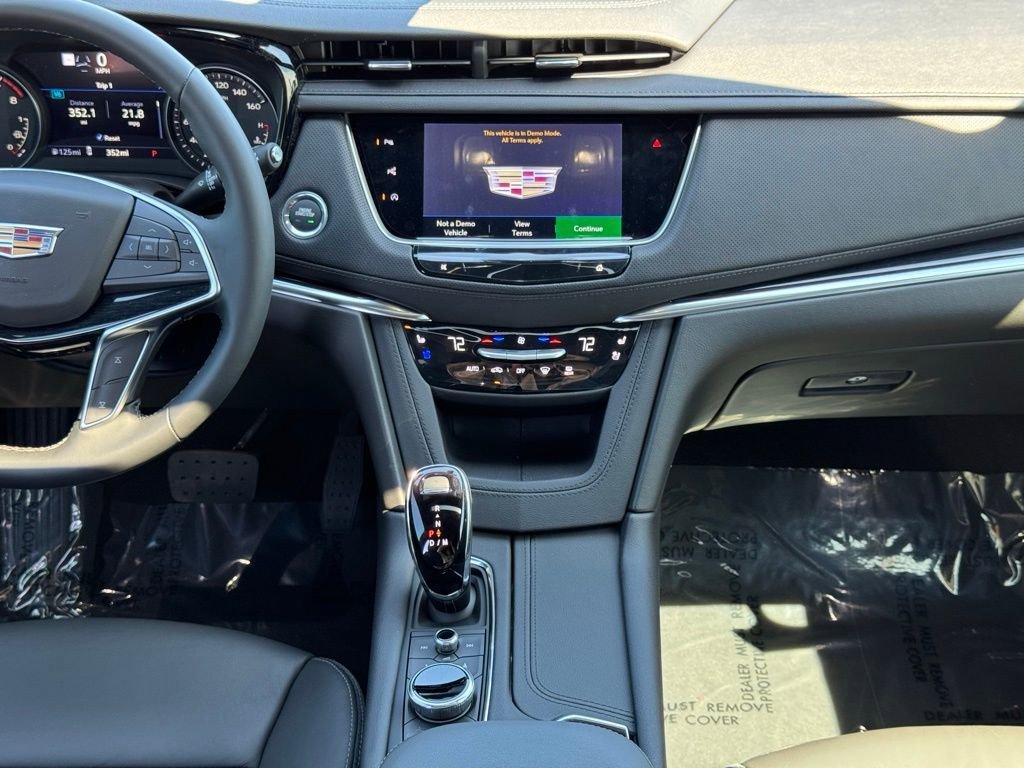 New 2026 Cadillac XT5 Premium Luxury w/ Driver Assist Package FWD image 29