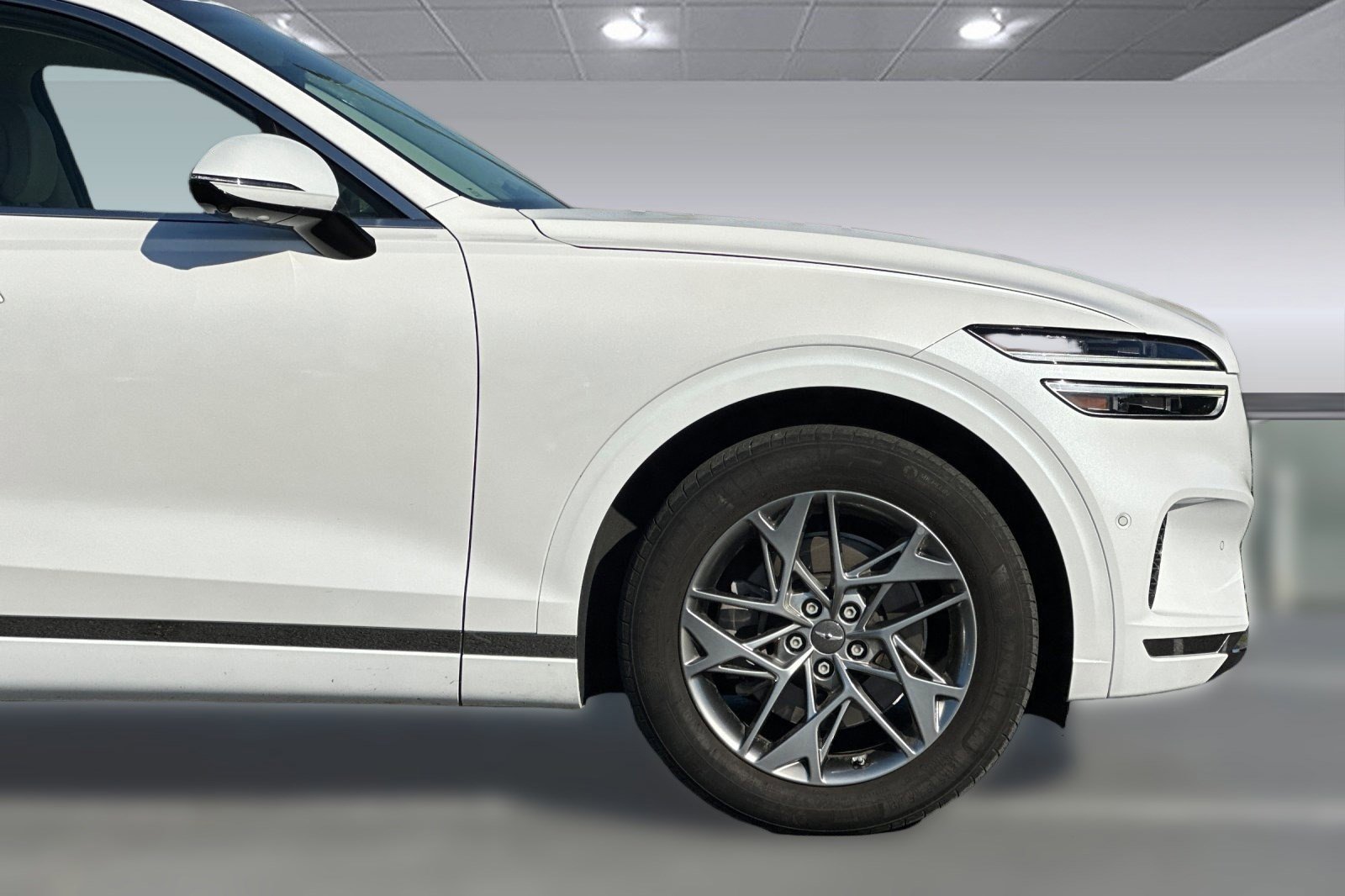 Used 2022 Genesis GV70 2.5T w/ Advanced Package image 36