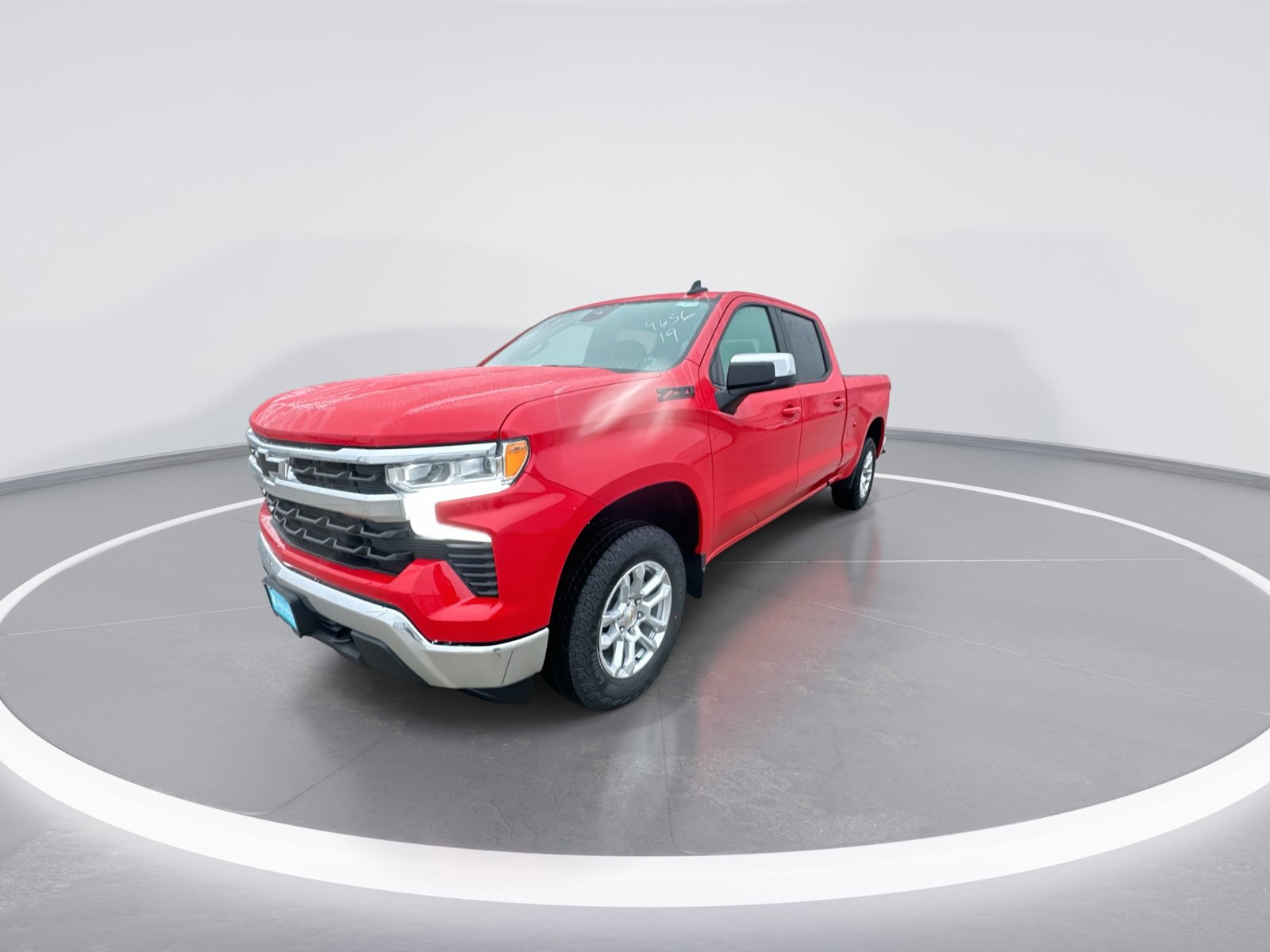 New 2026 Chevrolet Silverado 1500 LT w/ Z71 Off-Road Package AWD/4WD image 4