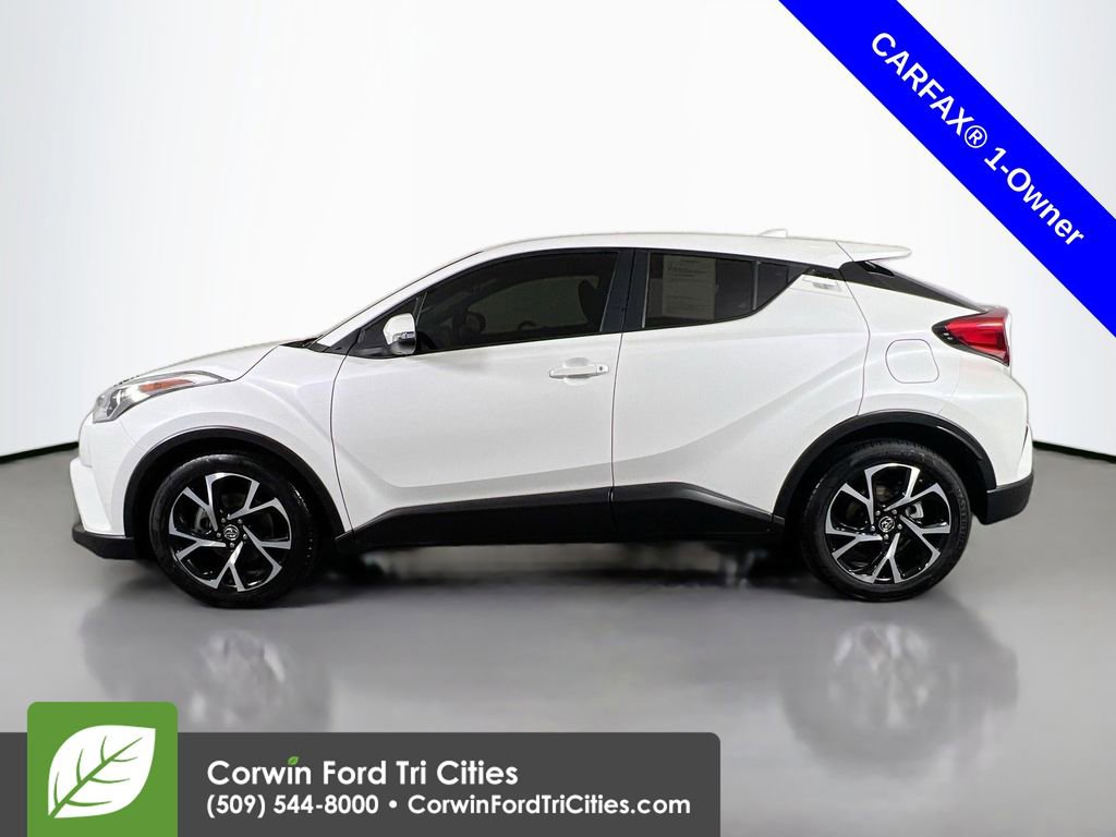 Used 2018 Toyota C-HR XLE image 6