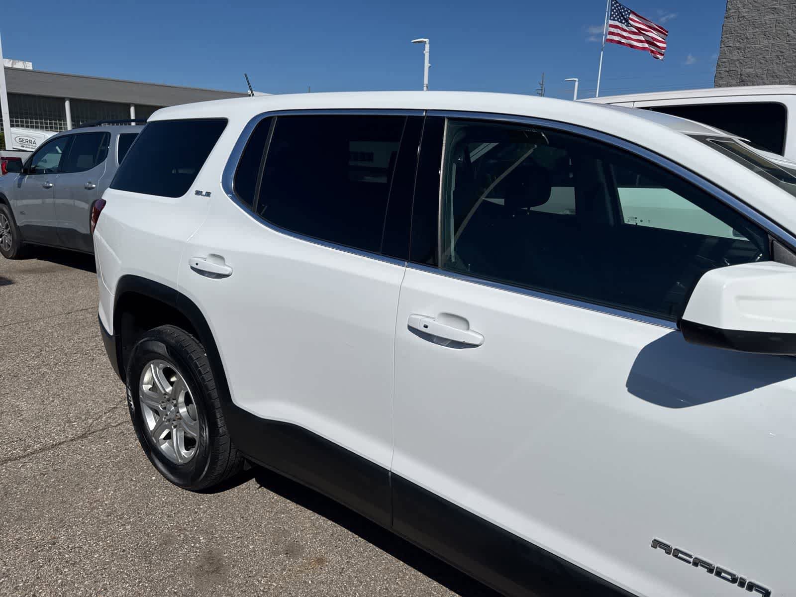 Used 2019 GMC Acadia SLE FWD image 47