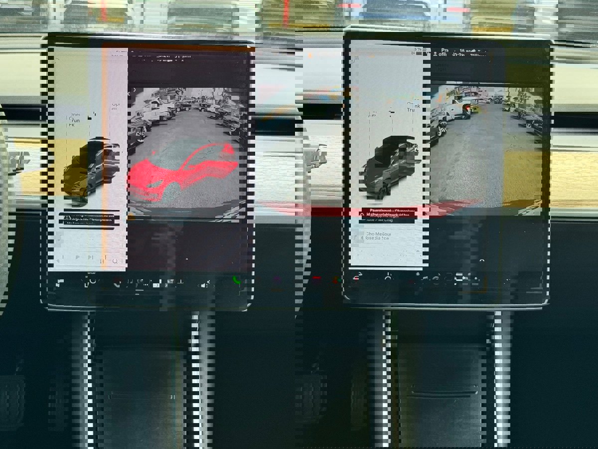 Used 2019 Tesla Model 3 Standard Range Plus image 24