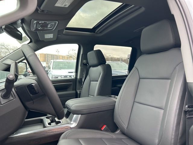 New 2026 GMC Sierra 3500 SLT image 16