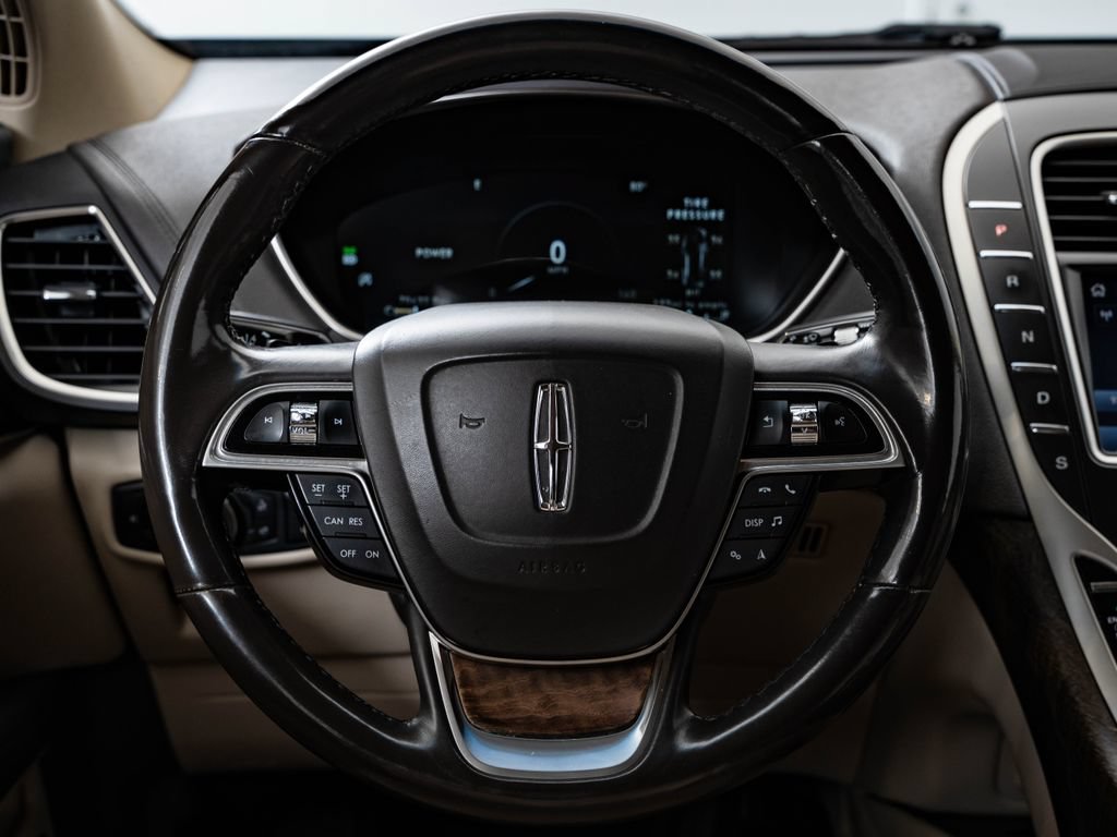 Used 2019 Lincoln Nautilus Select FWD image 41