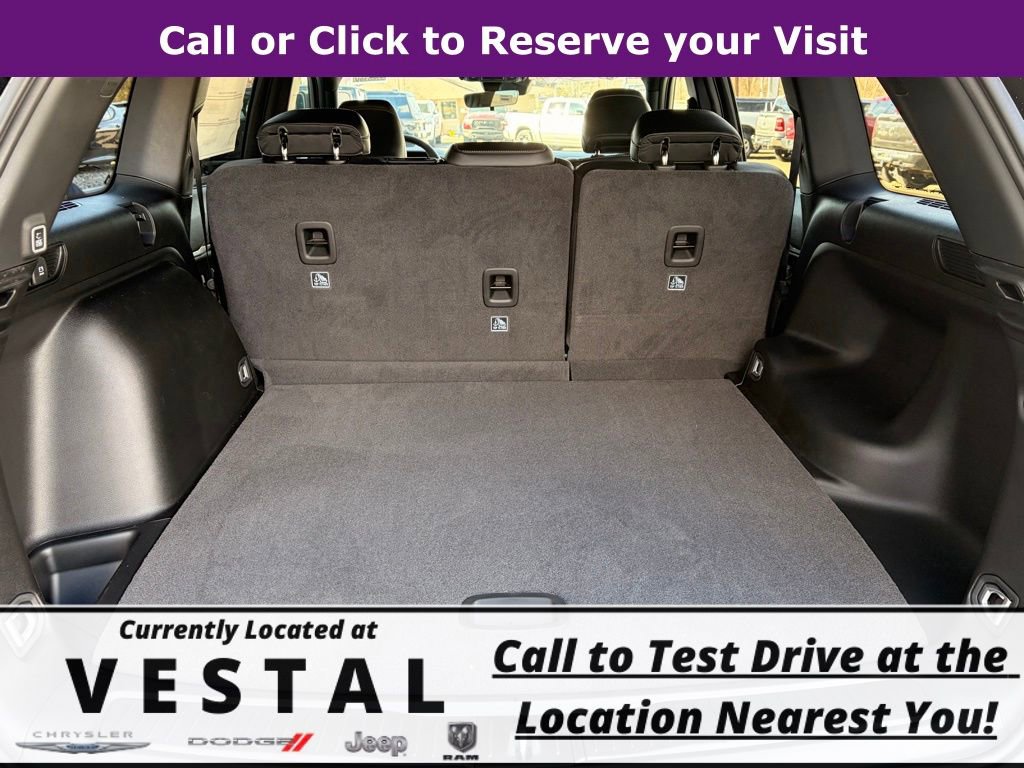 New 2026 Jeep Grand Cherokee Altitude image 10