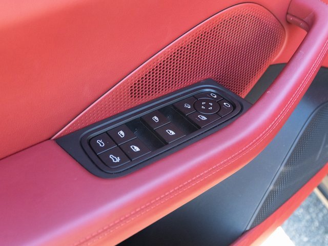 Certified 2024 Porsche Macan 4 Electric image 17