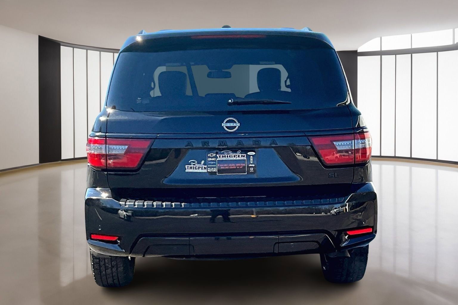 Used 2023 Nissan Armada SL w/ Midnight Edition Package image 5