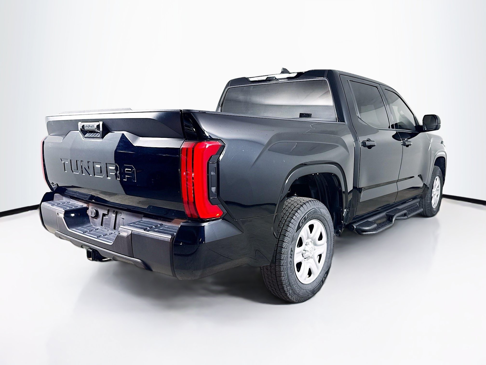 Used 2025 Toyota Tundra SR w/ SR Tow Package AWD/4WD image 30