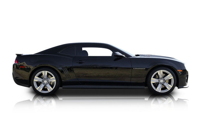 Used 2014 Chevrolet Camaro ZL1 image 2