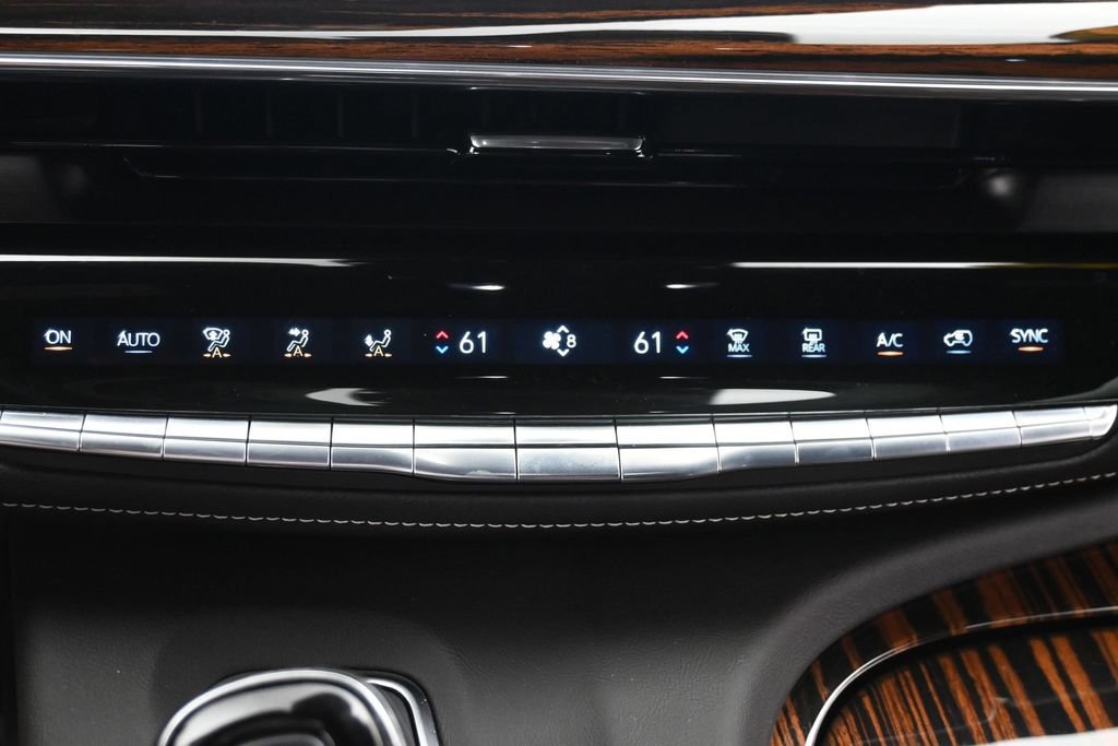 Certified 2023 Cadillac Escalade Premium Luxury w/ Performance Package AWD/4WD image 21