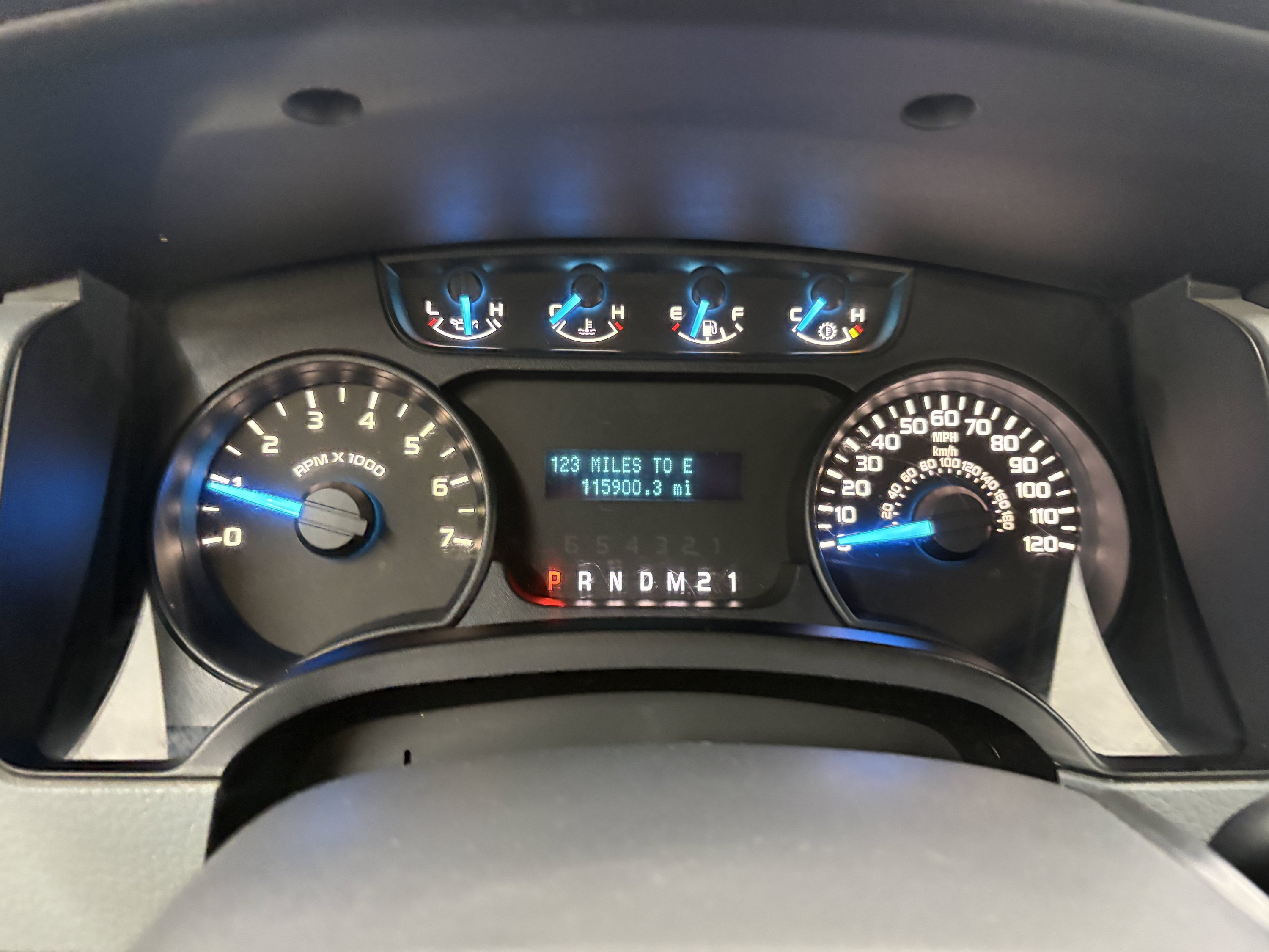 Used 2013 Ford F150 XL w/ Mid Equipment Group RWD image 25