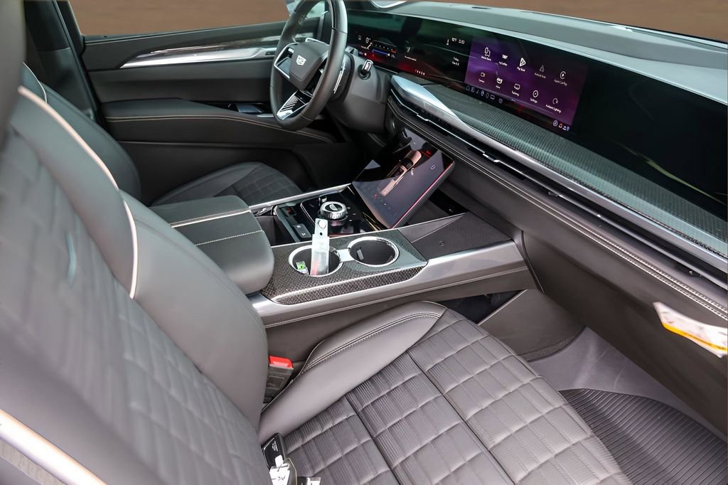 Certified 2025 Cadillac Escalade V w/ LPO, Floor Liner Package image 31