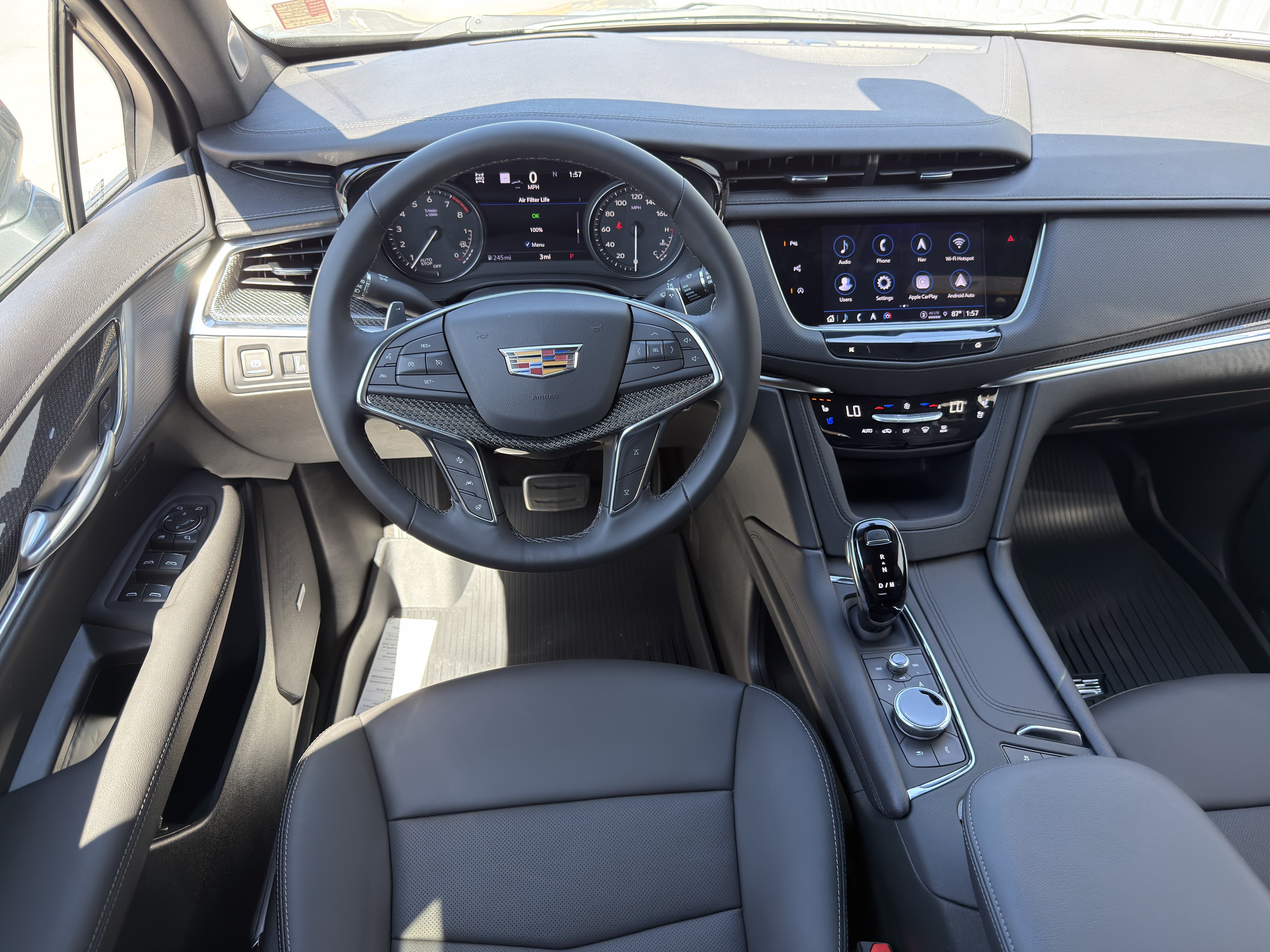 New 2026 Cadillac XT5 Sportv w/ LPO, Floor Liner Package AWD/4WD image 11