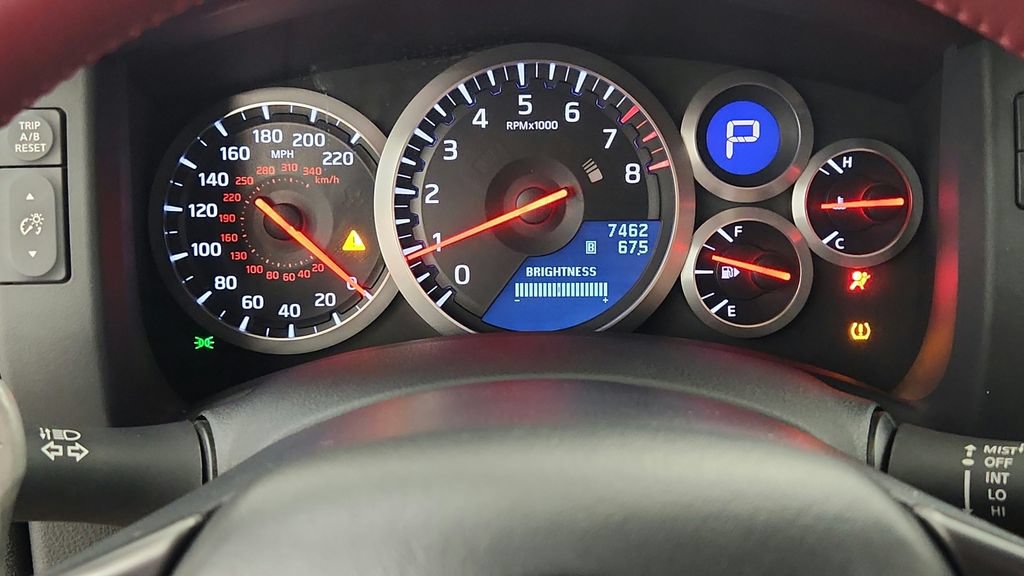 Used 2014 Nissan GT-R Black Edition AWD/4WD image 34