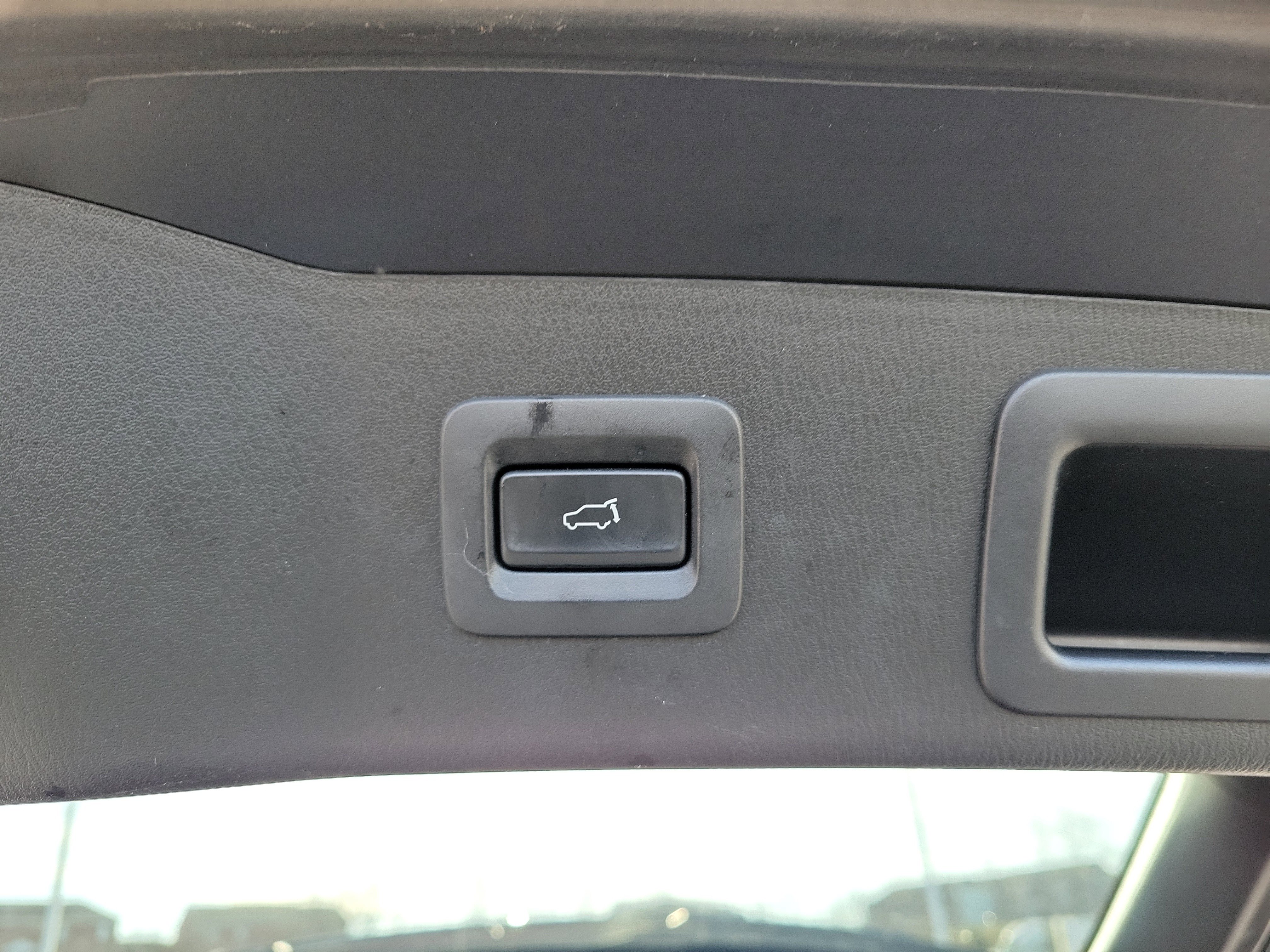 Used 2018 MAZDA CX-5 Touring w/ Preferred Equipment Package image 13