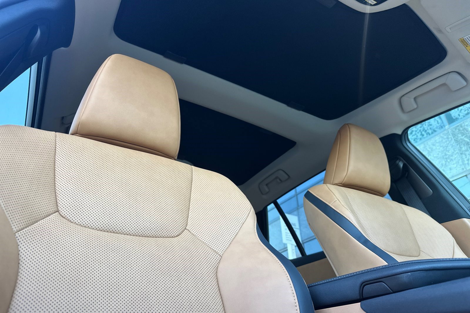 Certified 2025 Lexus RZ 300e 300e Premium w/ Accessory Package (2T) image 21