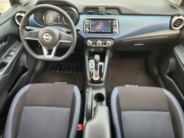 Used 2025 Nissan Versa SV FWD image 20