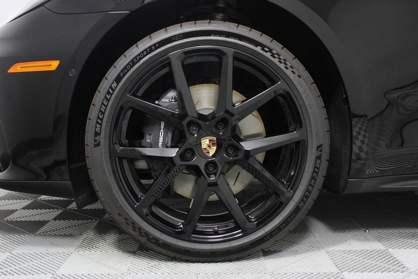 New 2026 Porsche Panamera RWD image 17