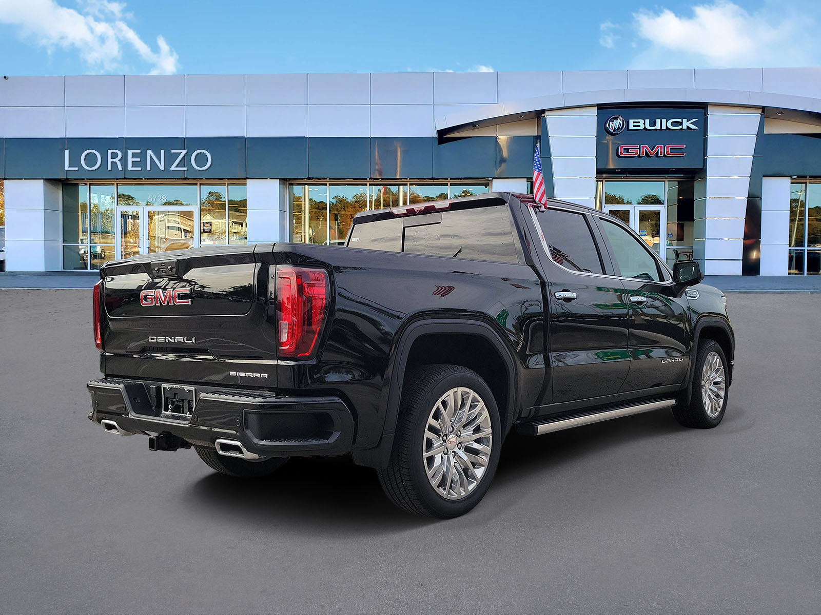 Used 2026 GMC Sierra 1500 Denali w/ Technology Package RWD image 5