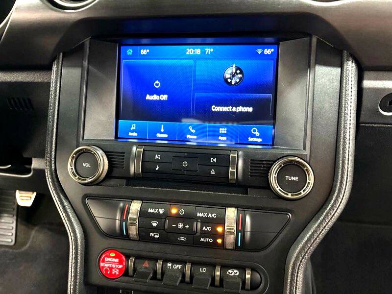 Used 2016 Ford Mustang Shelby GT350 w/ Track Package image 22