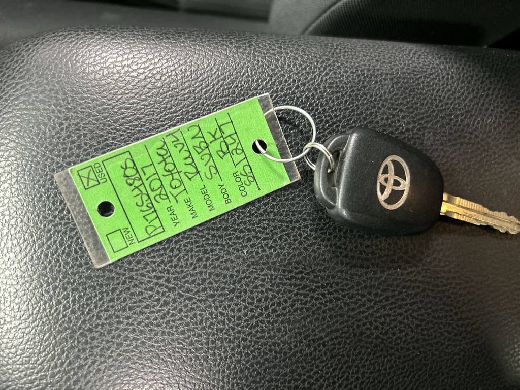 Used 2017 Toyota RAV4 LE w/ All Weather Liner Package AWD/4WD image 12