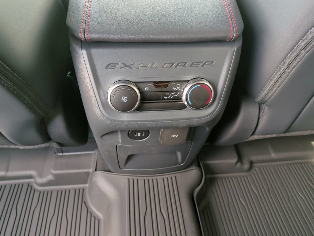 New 2026 Ford Explorer ST-Line AWD/4WD image 15