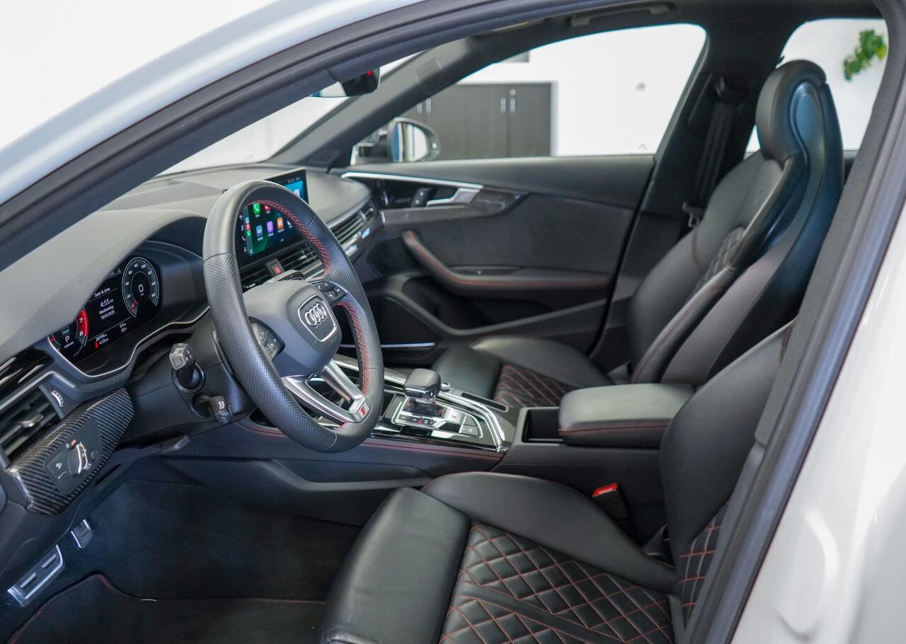 Used 2023 Audi S4 Premium Plus w/ Premium Plus Package image 44