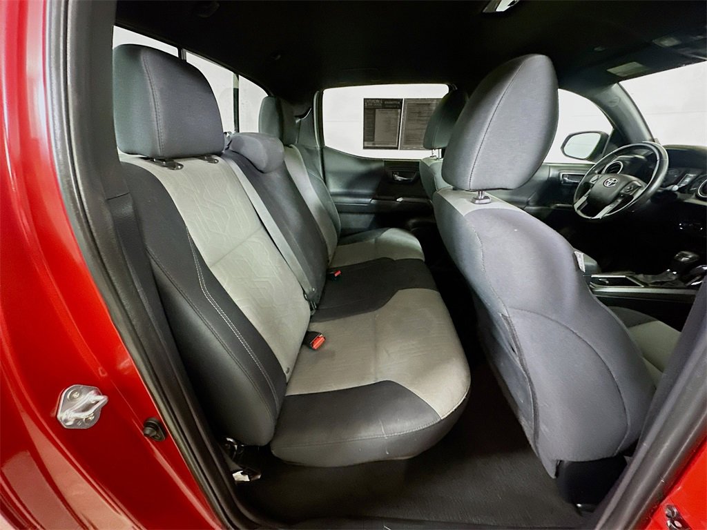 Used 2021 Toyota Tacoma TRD Off-Road w/ Technology Package image 11