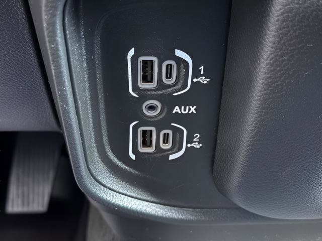 Used 2021 RAM 1500 Big Horn AWD/4WD image 13