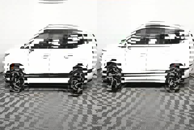 New 2026 Hyundai Ioniq 9 Calligraphy image 13