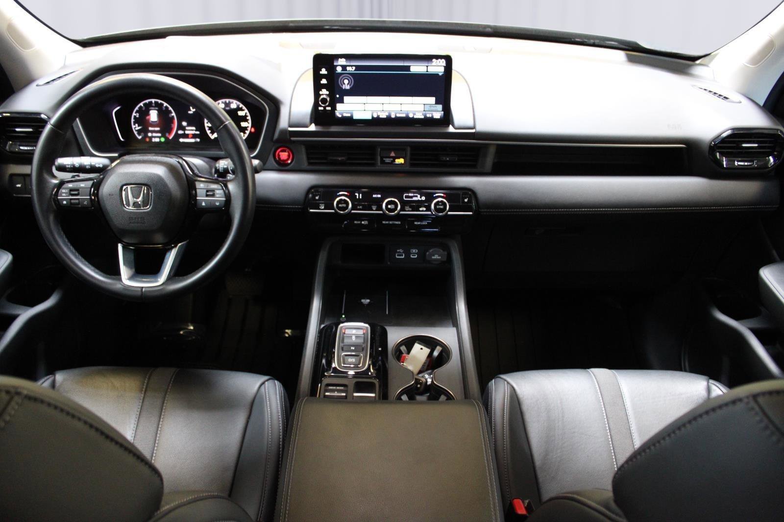 Used 2023 Honda Pilot EX-L image 2