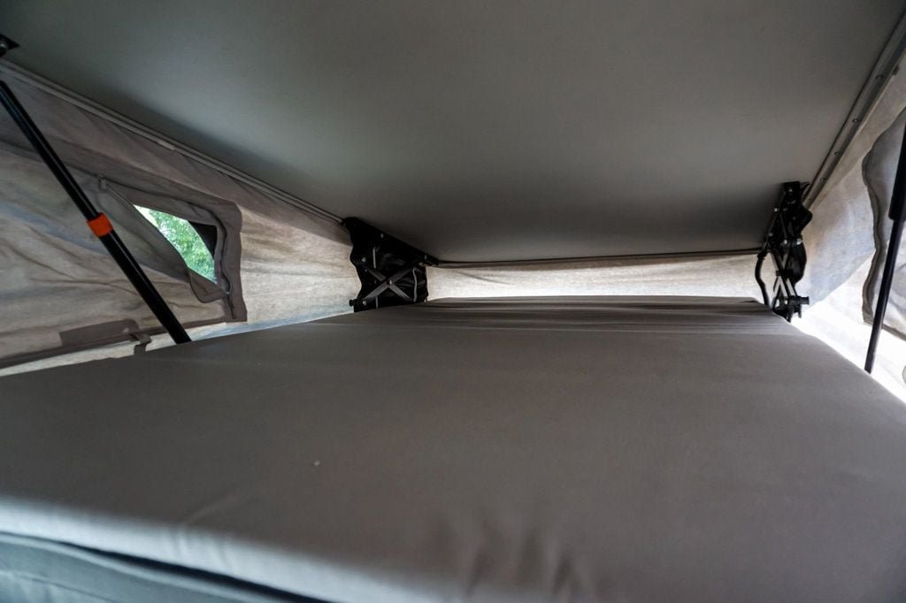 Used 2000 Volkswagen Eurovan Camper FWD image 31