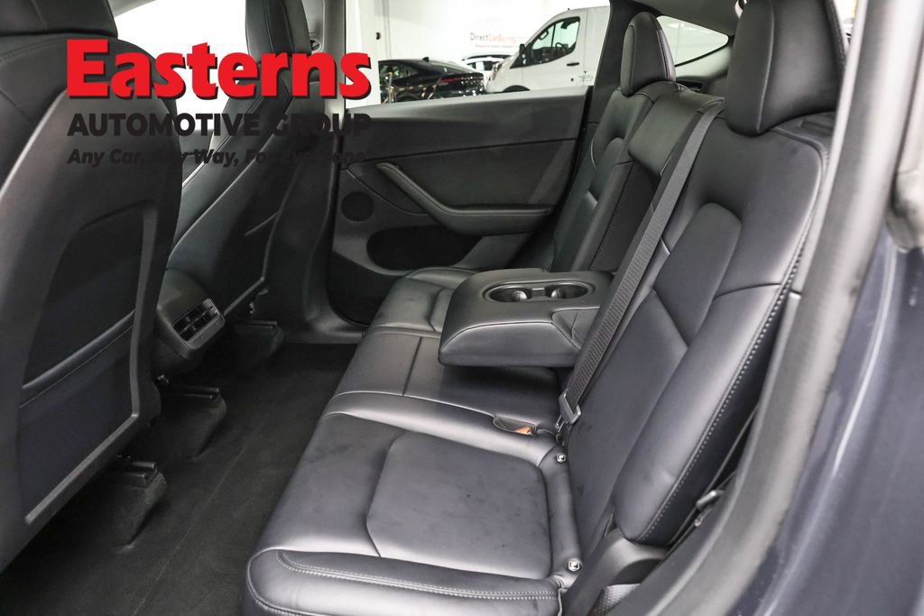 Used 2022 Tesla Model Y Performance image 16