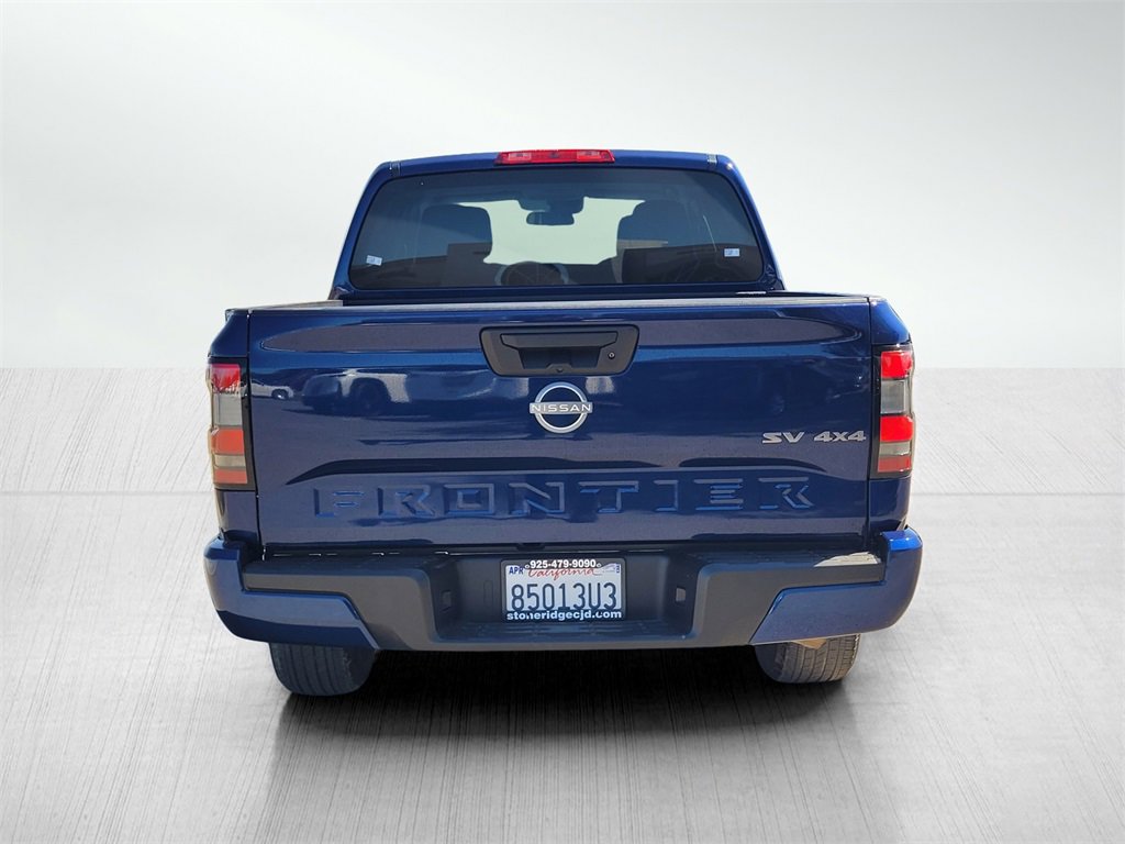 Used 2023 Nissan Frontier SV image 5