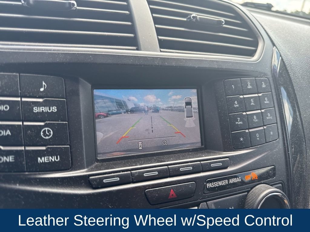 Used 2018 Ford Explorer XLT image 10