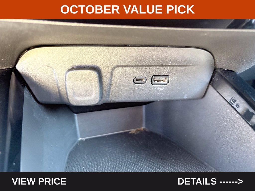 Used 2025 Chevrolet Trax LT FWD image 20