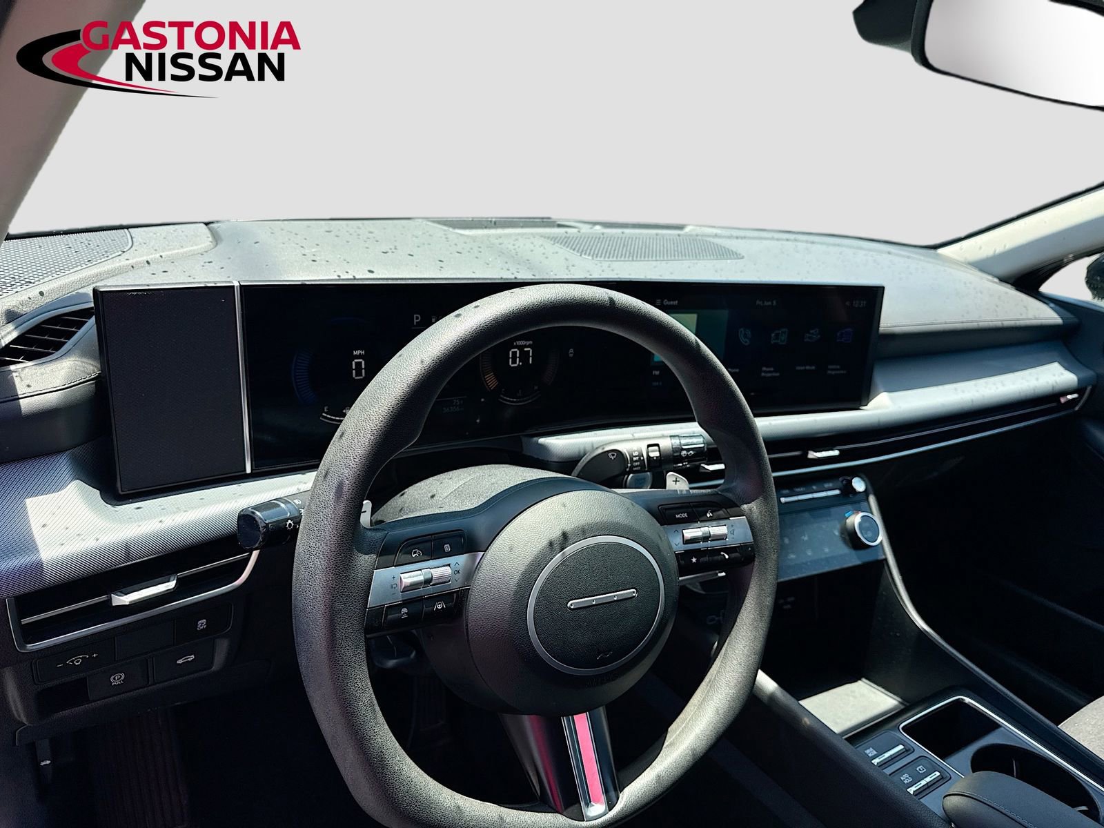 Used 2025 Hyundai Sonata SEL FWD image 11