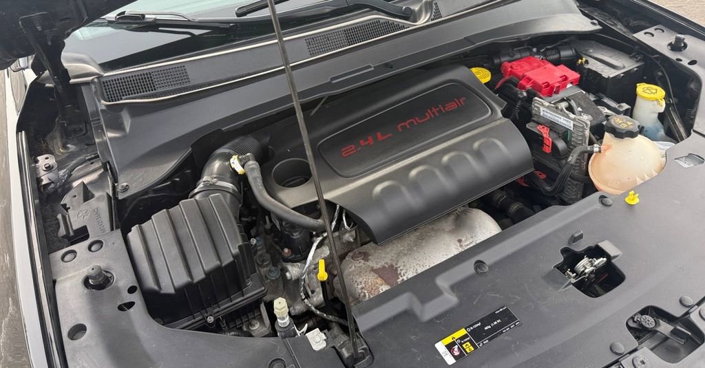 Used 2021 Jeep Compass Latitude image 29