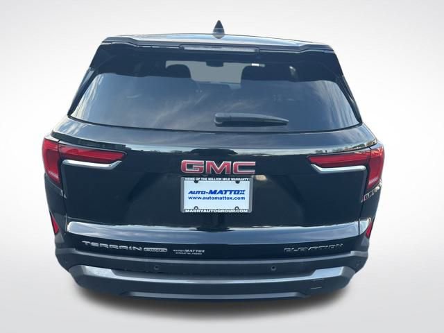 Used 2025 GMC Terrain Elevation image 4