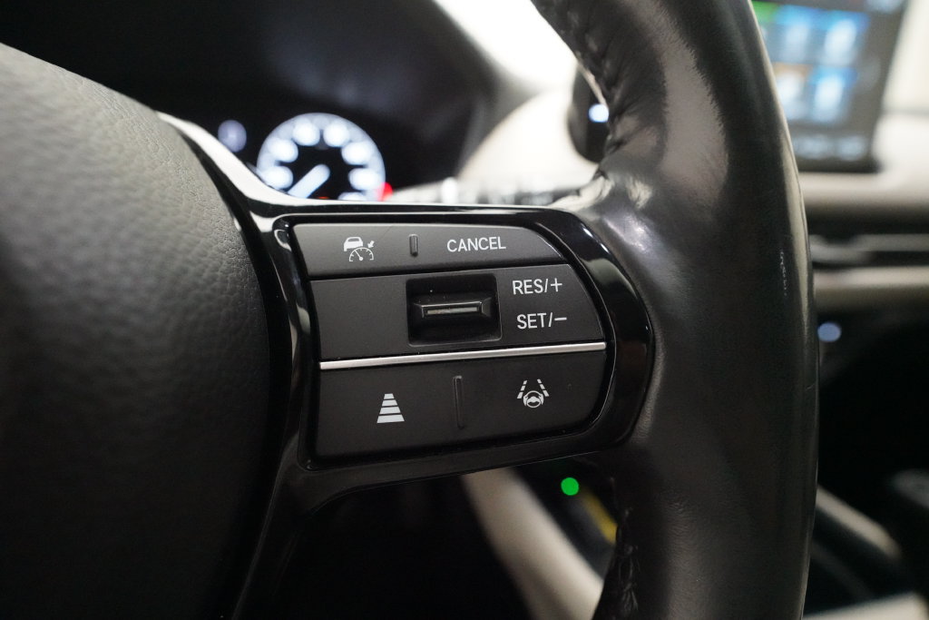 Used 2023 Honda HR-V EX-L image 18
