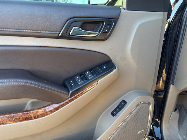 Used 2018 Chevrolet Suburban Premier image 24