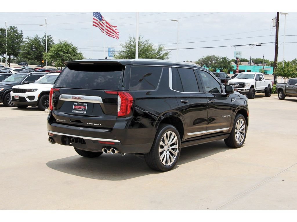 Used 2022 GMC Yukon Denali AWD/4WD image 4