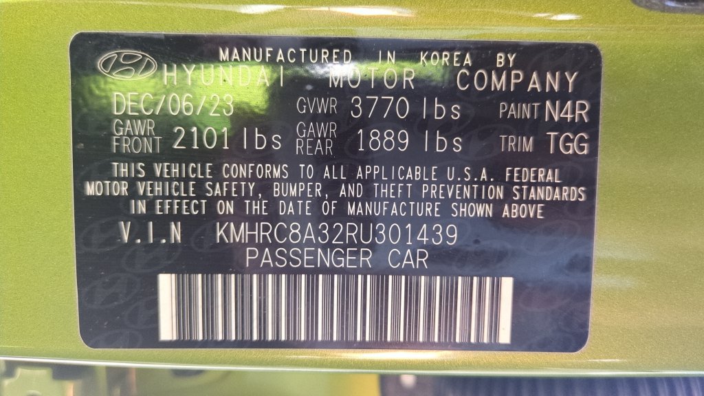 Certified 2024 Hyundai Venue SEL FWD image 23